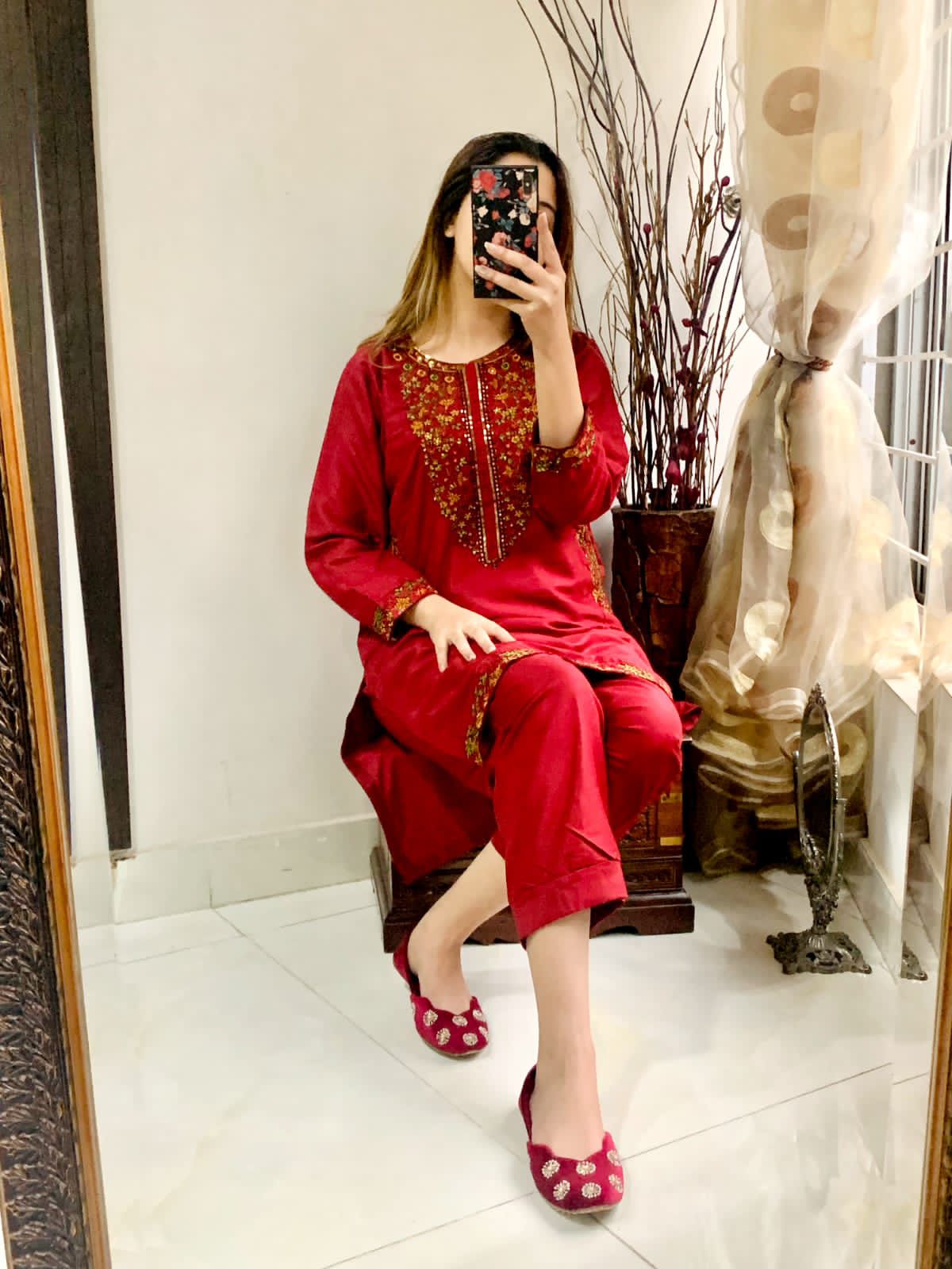 POCKET SEQUENCE EMBROIDERED 2PC