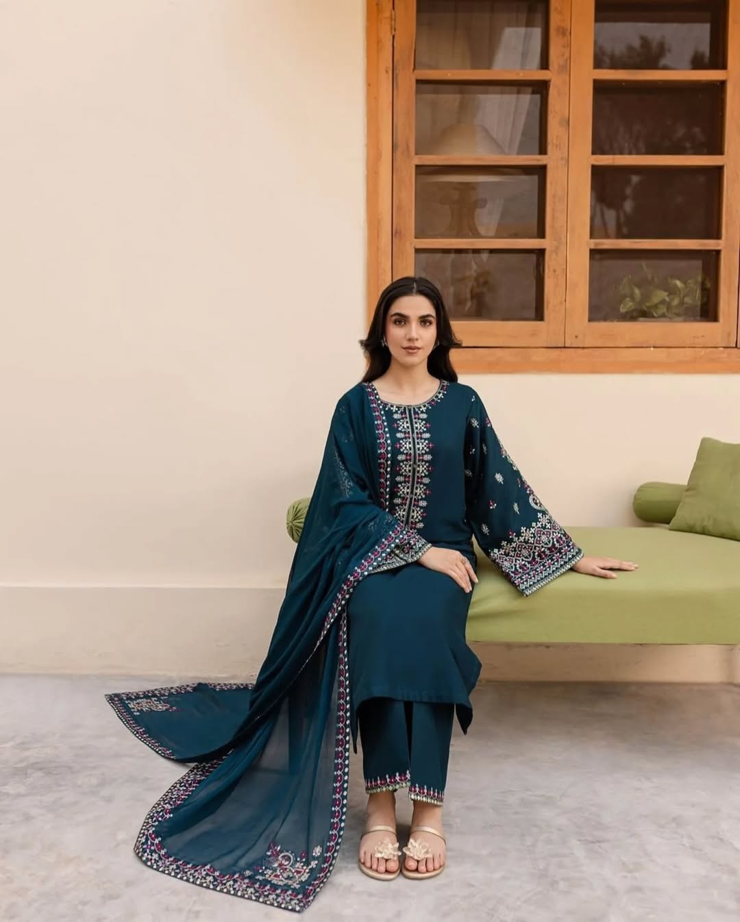 ADAB Embroidered 3-piece set